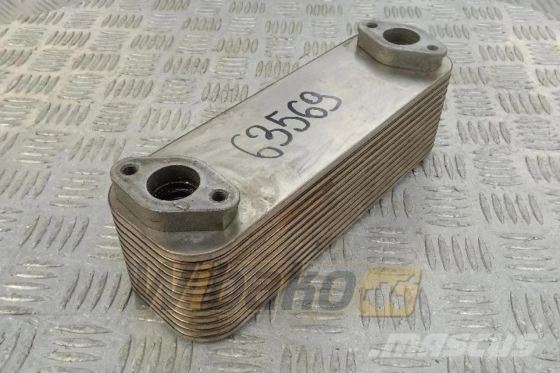 Liebherr 10325001 Oil cooler / Ölkühler / Chłodnica oleju Двигуни