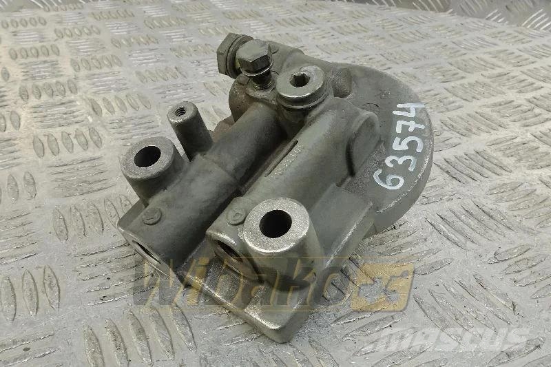 Liebherr 12455699 Fuel filter bracket / Podstawa filtra pal Motores