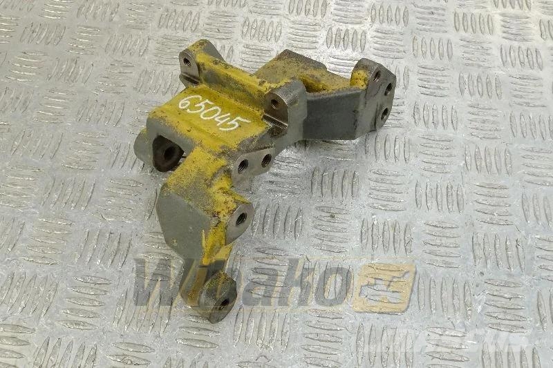 Liebherr 3022209 Alternator bracket / Lichtmaschinenhalter Двигуни