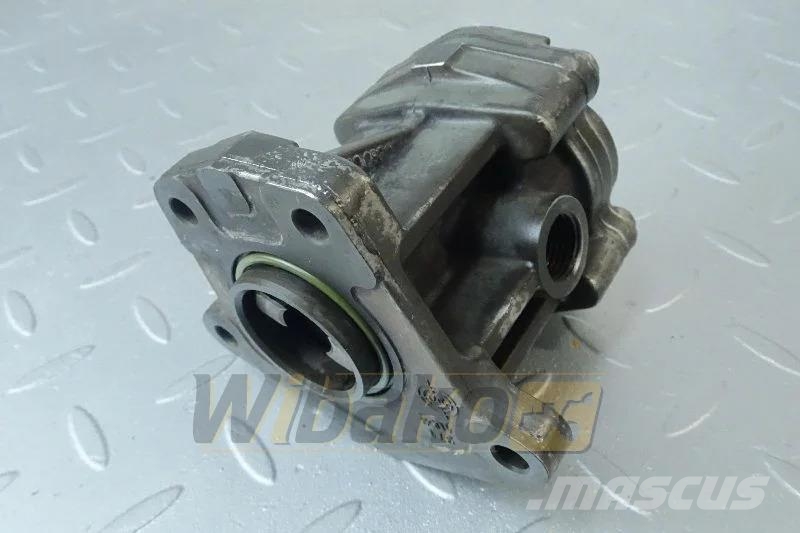 Liebherr 9078681 Fuel Feed Pump / Kraftstoff-Förderpumpe / Motoren