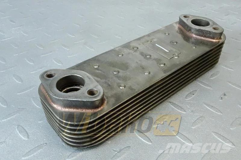 Liebherr 9177606 Oil cooler / Ölkühler / Chłodnica oleju Moottorit
