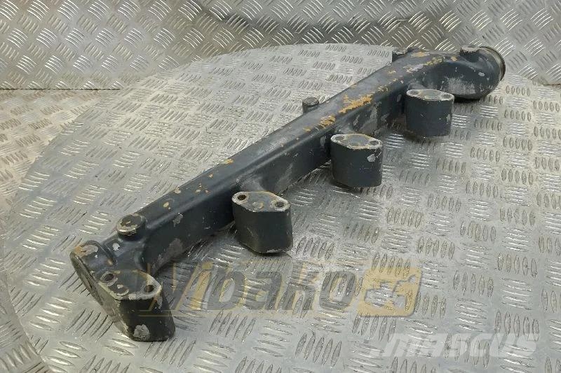 Liebherr 9267754 Water manifold / Wasserverteiler / Kolekto Motores