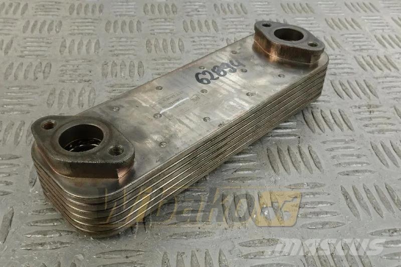 Liebherr 9269092 Oil cooler / Ölkühler / Chłodnica oleju Двигуни