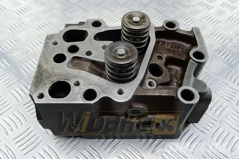 Liebherr 9276891 Cylinder head / Zylinderkopf / Głowica Motores