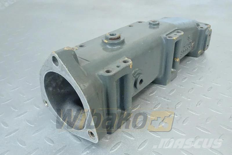 Liebherr 9880268 Intake manifold / Ansaugkrümmer / Kolektor Motoren