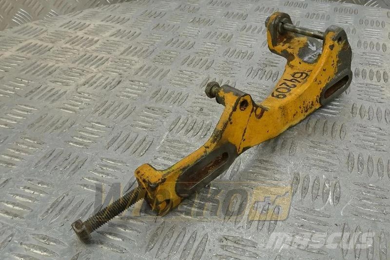 Liebherr L04142B Alternator bracket / Lichtmaschinenhalter Moteur