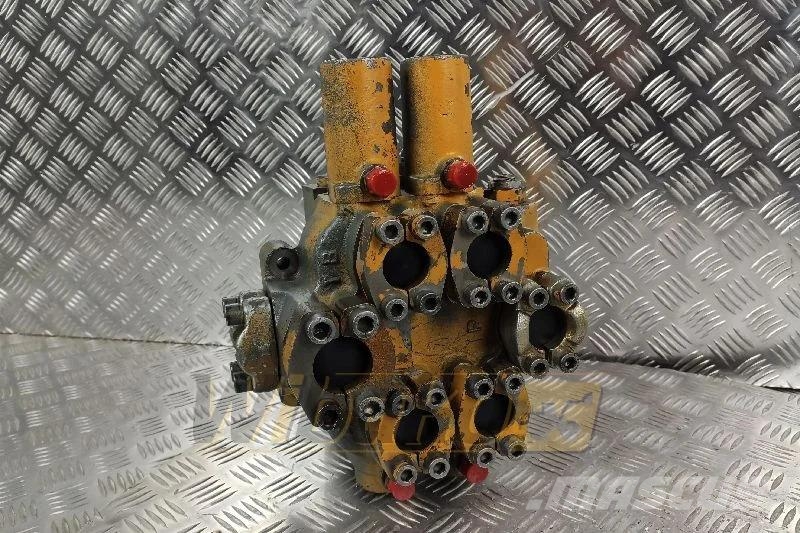 Liebherr L541 M/2 Distributor / Hydraulik Verteiler / Rozdz هيدروليات