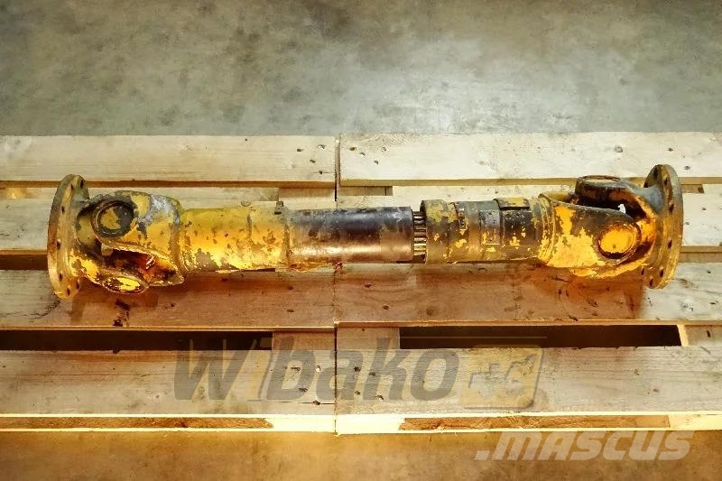 Liebherr L551 476710 Cardan drive shaft / Gelenkwelle / Wał Osovine