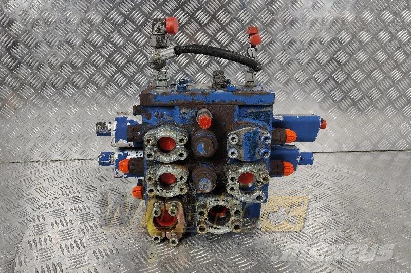 Liebherr L564 Distributor / Hydraulik Verteiler / Rozdziel 油圧機