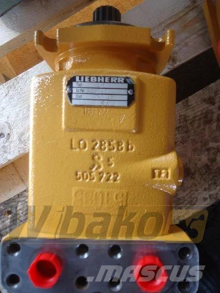 Liebherr LMF45 9265453 Swing motor / Drehmotor / Silnik obr Hüdraulika