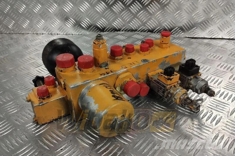 Liebherr OF7428 Valve set / Ventilsatz / Zestaw zaworów Hidraulika