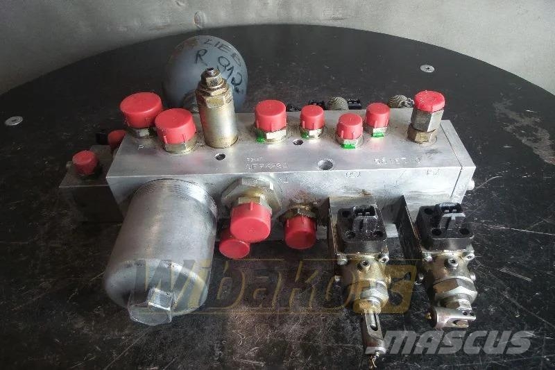 Liebherr OF7428A 5616340 Valve set / Ventilsatz / Zestaw za Hidraulika