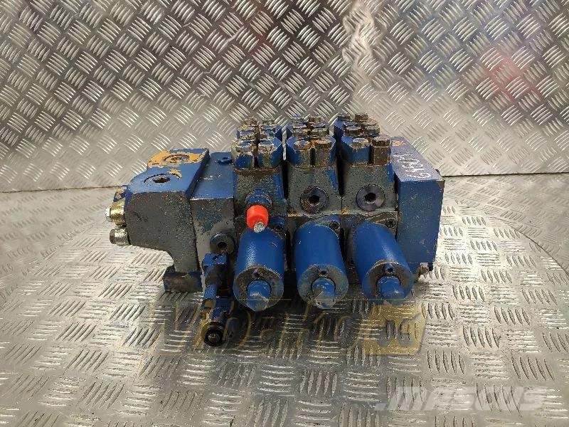 Liebherr PR722 M-3 Distributor / Hydraulik Verteiler / Rozd Hydraulics