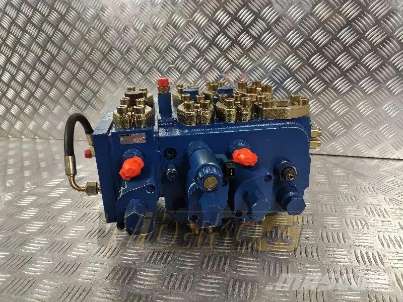 Liebherr R900747714 5717514 Control valve / Steuerventil / Hidraulika