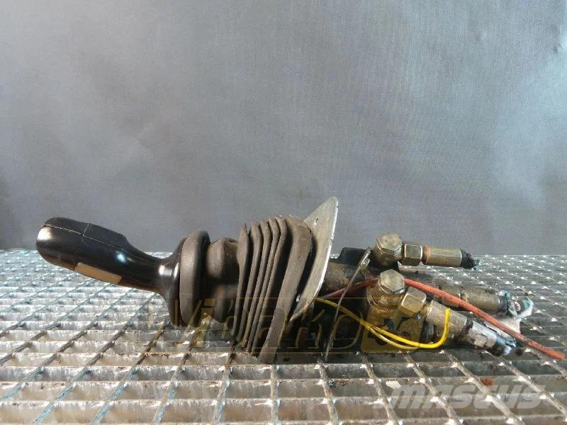 Liebherr VG7-4/5Z05 9273343 Joystick / Joystick / Dżojstik Hidraulice