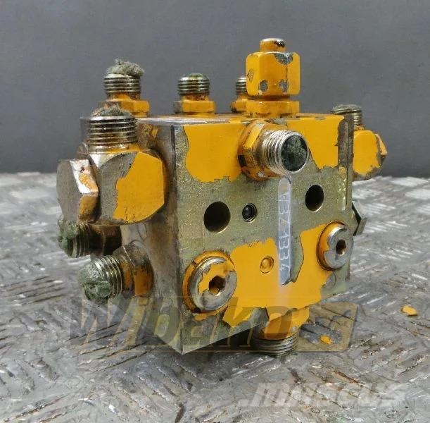 Liebherr W3Z-1334 Valve set / Ventilsatz / Zestaw zaworów Hidraulika