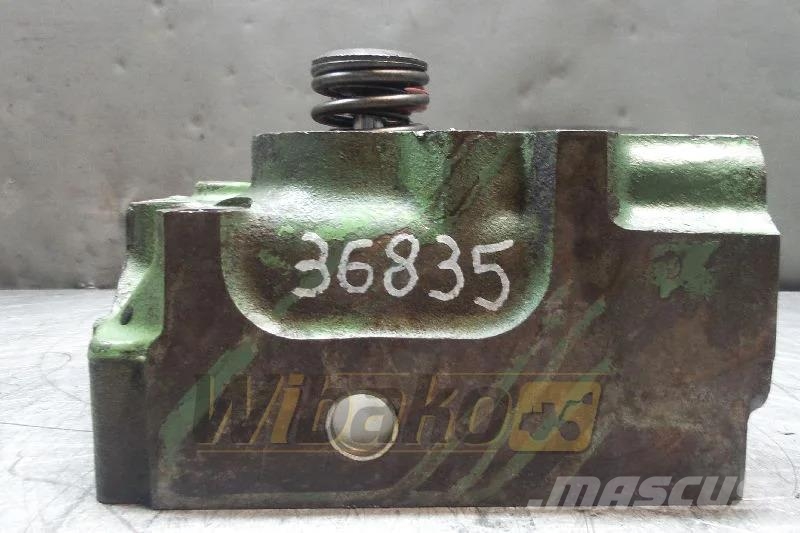 Mercedes-Benz OM442LA 4030155101 Cylinder head / Zylinderkopf /  Motorlar