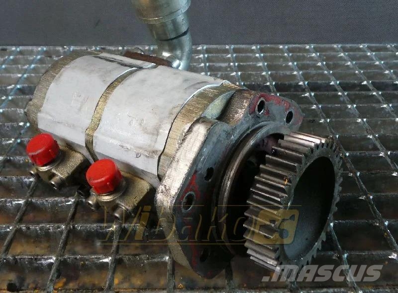 O&K 2224971R Gear pump / Zahnradpumpe / Pompa zębata Hidraulika