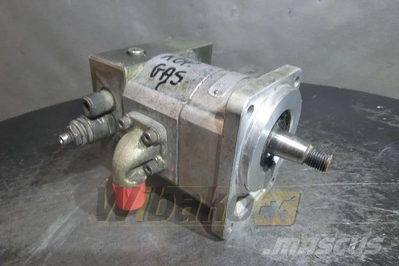 O&K 2244996L 03962388 Gear pump / Zahnpumpe / Pompa zę هيدروليات