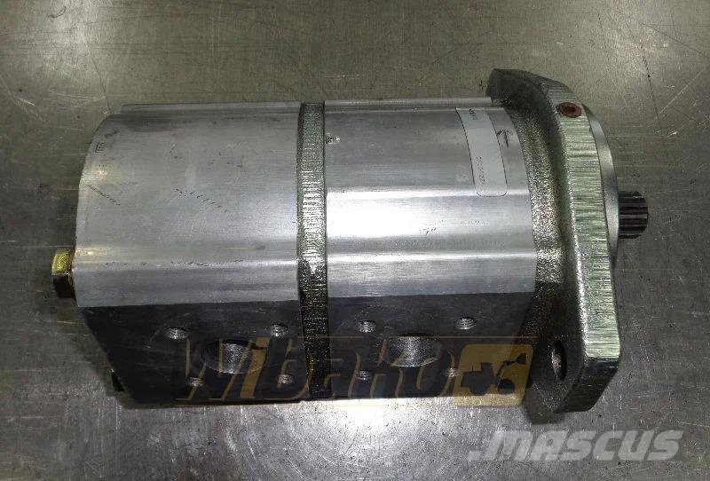 O&K 4530902 Gear pump / Zahnradpumpe / Pompa zębata Hydraulics