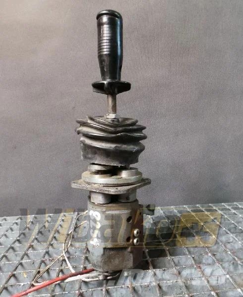 O&K L45 Joystick / Joystick / Dżojstik Hydraulik