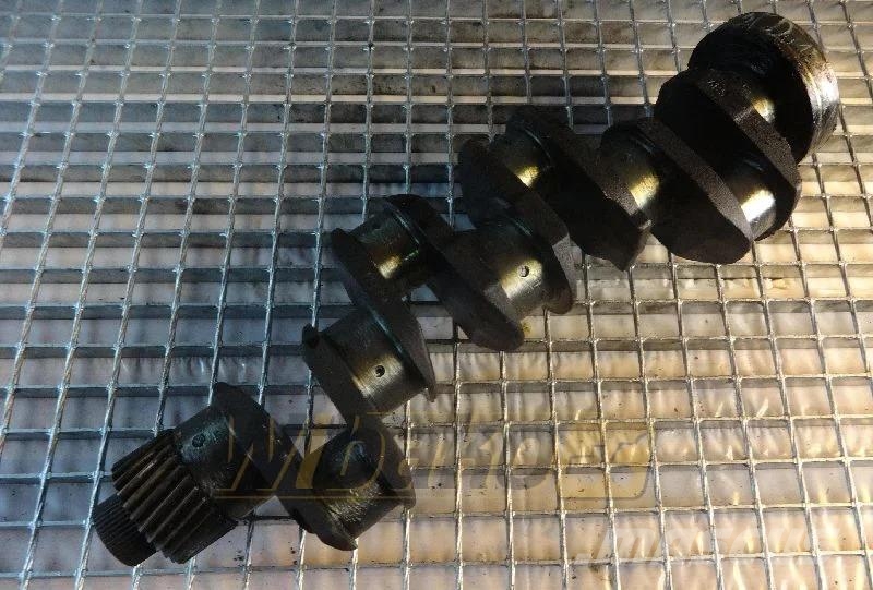 Perkins 1004-4T Crankshaft / Kurbelwelle / Wał korbowy Motoren