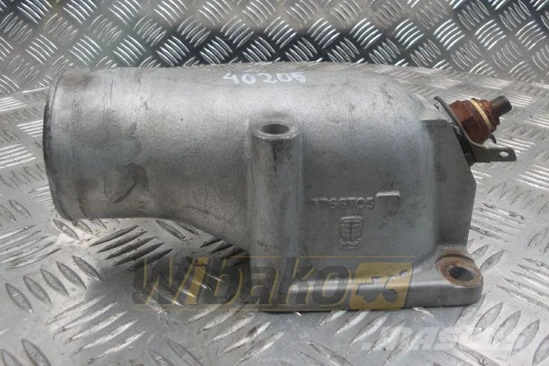 Perkins 3766T053 Intake manifold elbow / Ansaugkrümmer-Win Motory