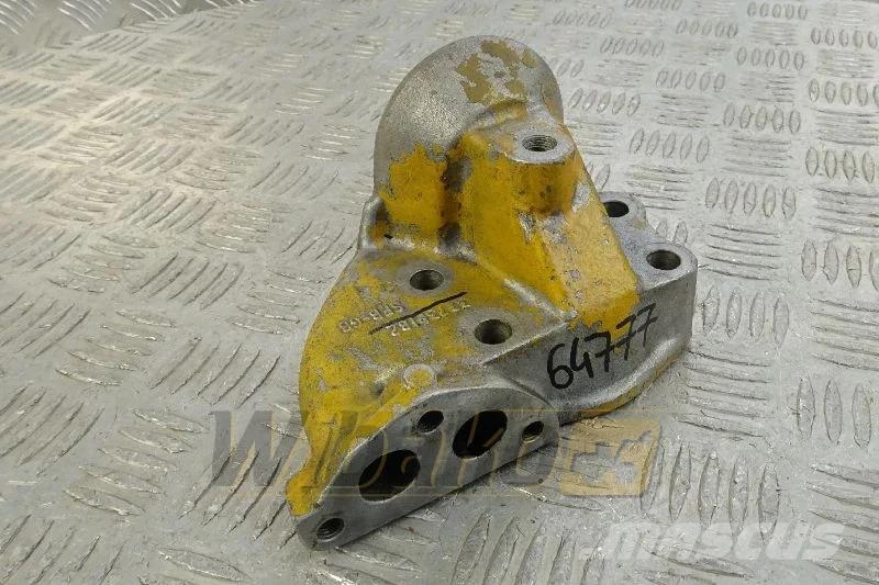 Perkins 3773P182 Oil filter bracket / Ölfilter (Grundlage) Motores