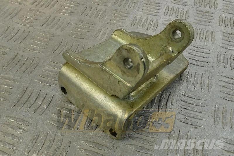Perkins 3827A011 Alternator bracket / Lichtmaschinenhalter Motori za građevinarstvo