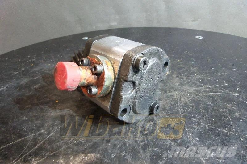 Rexroth 0510515323 Gear pump / Zahnpumpe / Pompa zębata هيدروليات