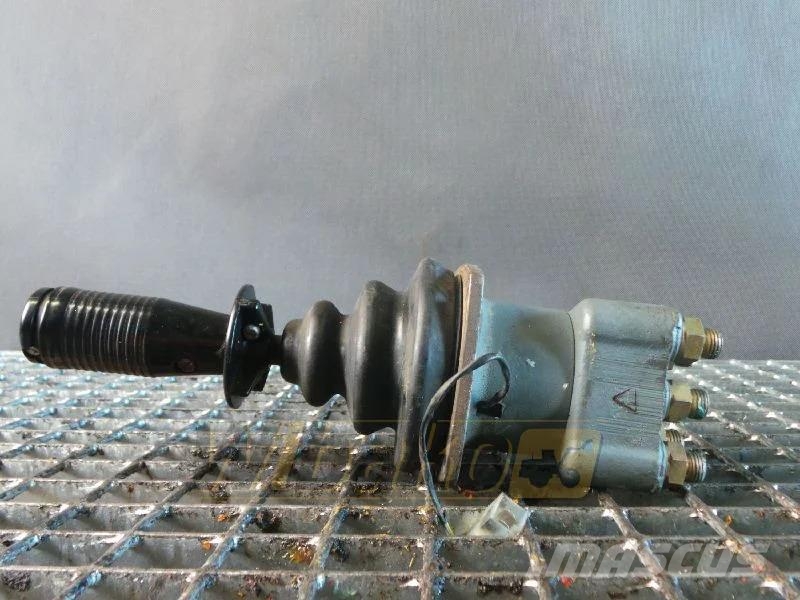 Rexroth 4TH6U70.14/M01S175 Joystick / Joystick / Dżojstik هيدروليات