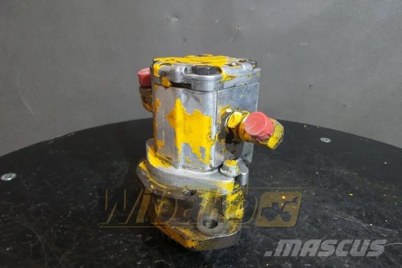 Sauer SNP2/17DSC06/3L Gear pump / Zahnpumpe / Pom Hidravlika