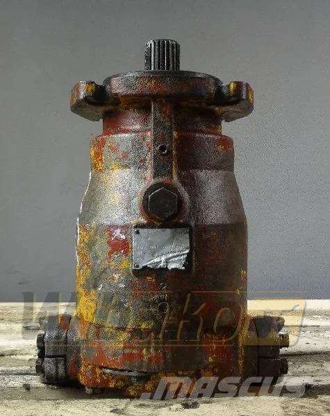 Unex 421 Drive motor / Fahrmotor / Silnik jazdy 油壓