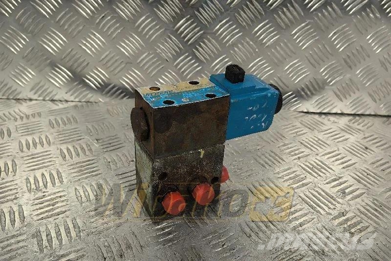 Vickers DG4V32ALMKUP4D3H760 E-1 Valves set / Ventile (Komp هيدروليات