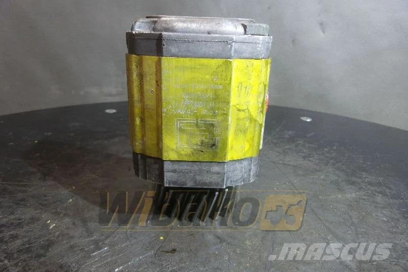 Vivolo XV2P-D/C Gear pump / Zahnradpumpe / Pompa Hydraulika