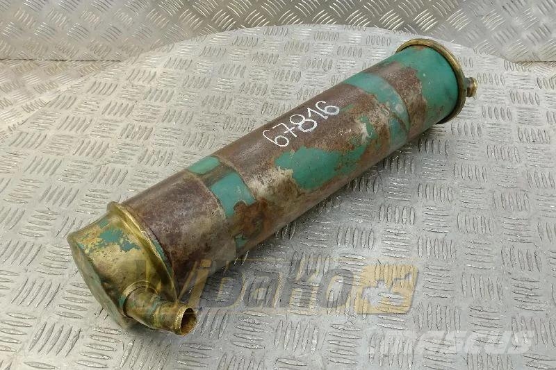 Volvo 468999 Oil cooler / Ölkühler / Chłodnica oleju Motorji