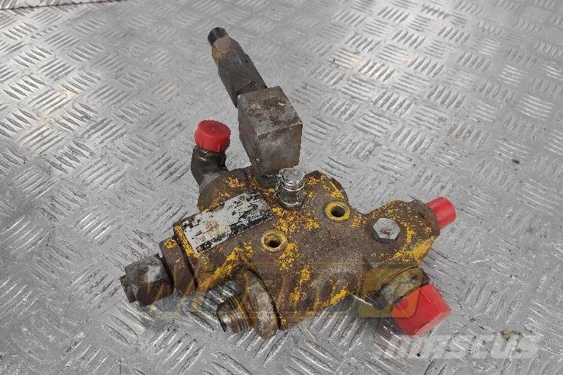 Volvo 811 4821801 Valve set / Ventilsatz / Zestaw zaworó Гідравліка
