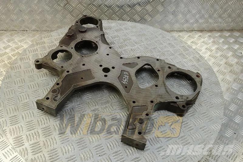 Volvo 8194639 Timing gear housing / Steuergehäuse / Obud Motorji