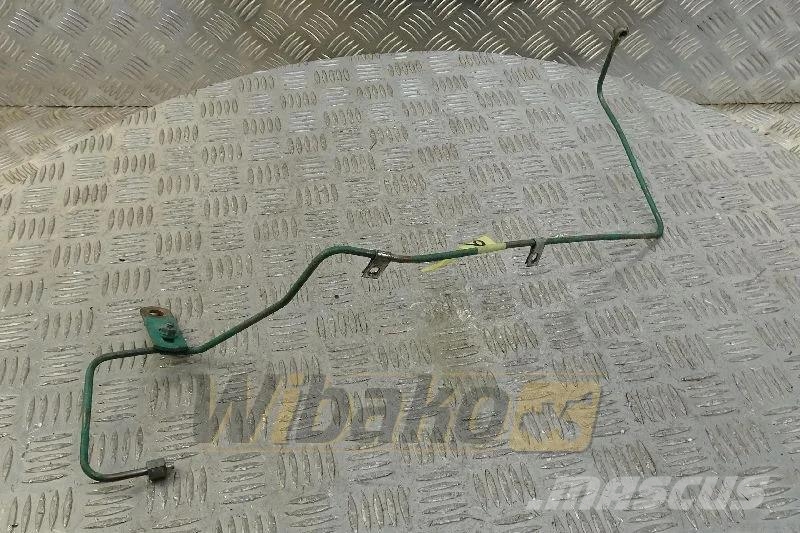 Volvo 846637 Fuel line / Kraftstoffleitung / Przewód pal Moottorit