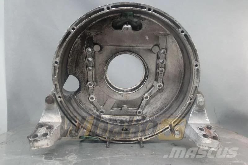 Volvo D12D Flywheel housing / Schwungradgehäuse / Obudo Motori za građevinarstvo