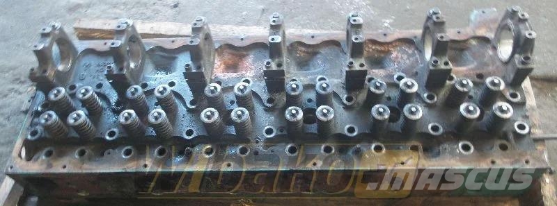 Volvo D13A440 1002019 Cylinder head / Zylinderkopf / Gło Mootorid