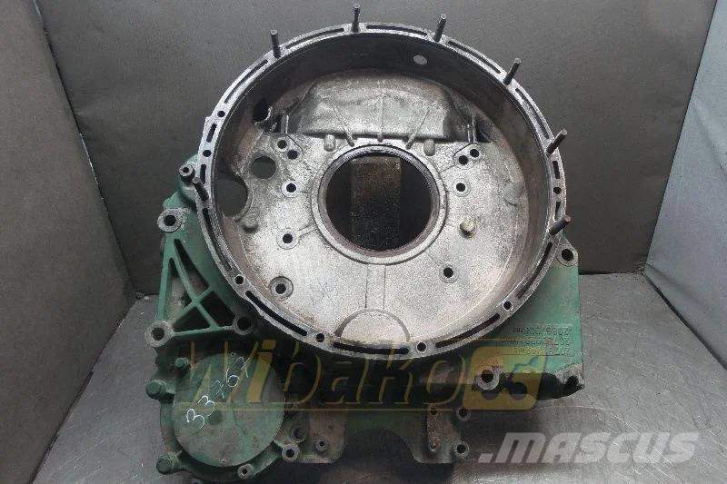 Volvo D13A440 20761249 Flywheel housing / Gehäuse des Sc Двигуни