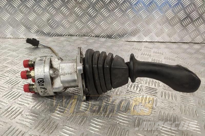 Volvo EC210LC Joystick / Joystick / Dżojstik Hidráulicos