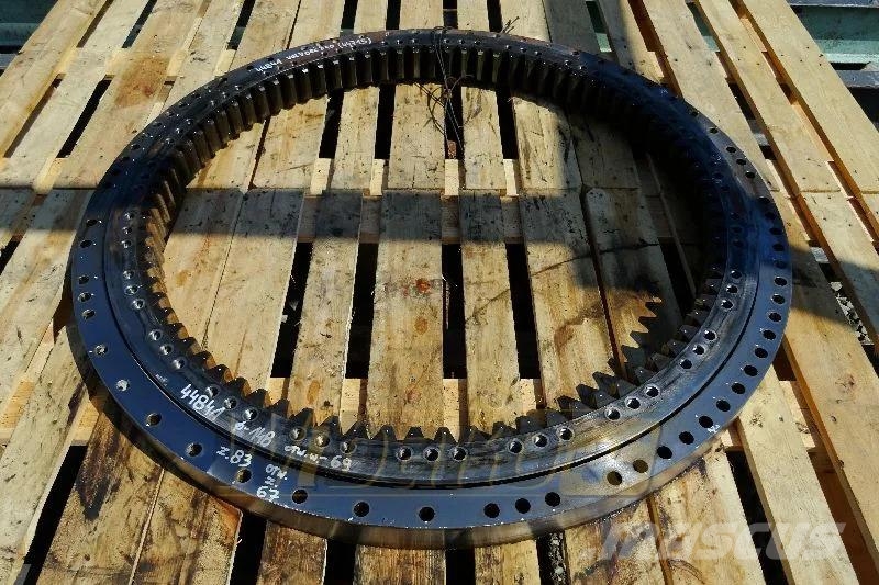 Volvo EC340 Rotation Wreath / Wieniec obrotu Menjalnik