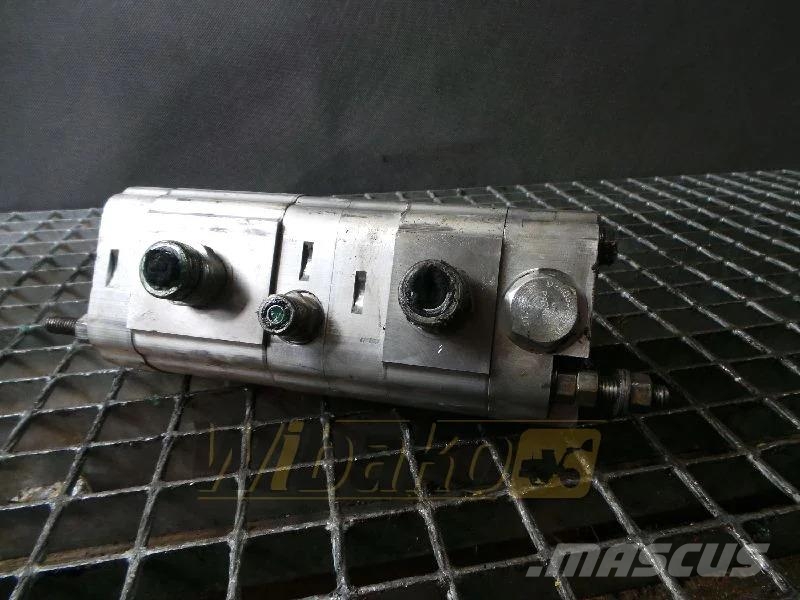 Volvo L180E (2) Gear pump / Zahnpumpe / Pompa zębata Hydraulik