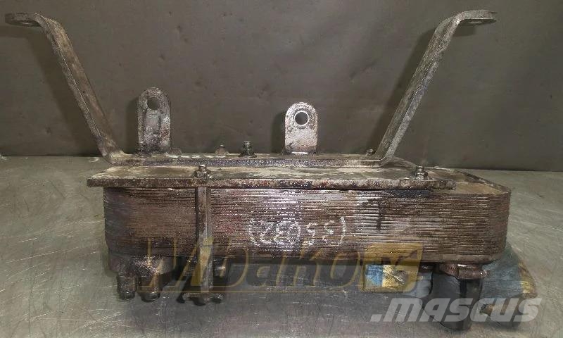 Volvo TD122 Oil cooler / Ölkühler / Chłodnica oleju Motorji