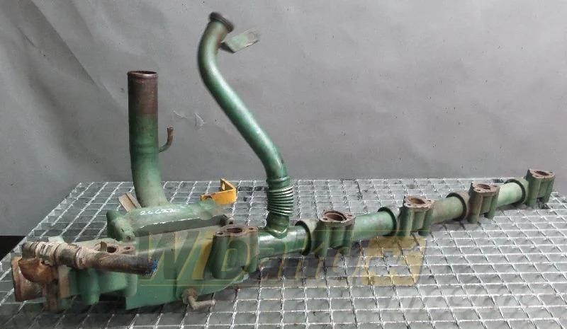 Volvo TD164KAE 980429 Water manifold / Wasserverteiler / Motores