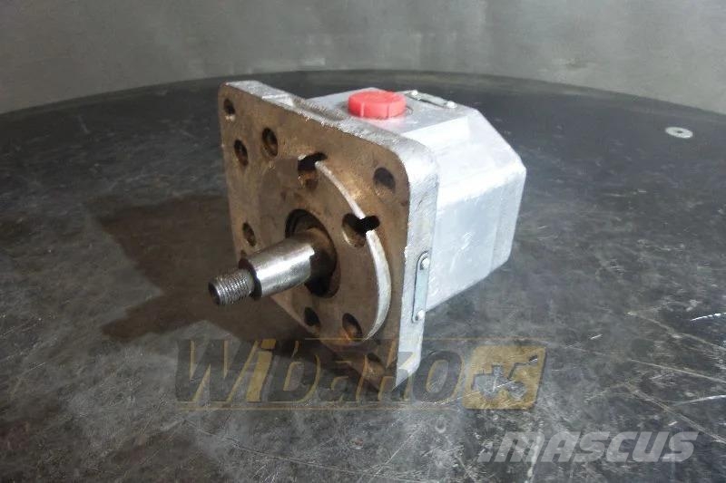 WPH B97030036 Gear pump / Zahnradpumpe / Pompa zę Hidraulika