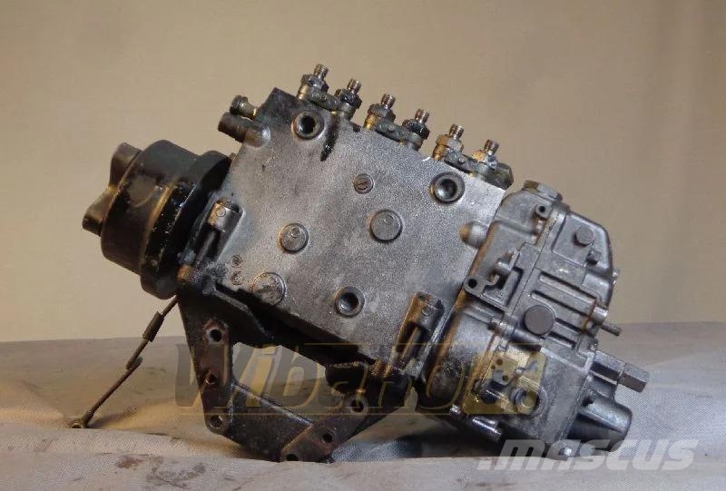  Zexel 101602-4582 Injection pump / Einspritzpumpe  Motory