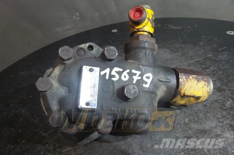 ZF 7646955308 Hydraulic pump / Hydraulikpumpe / Pomp Hidrolik